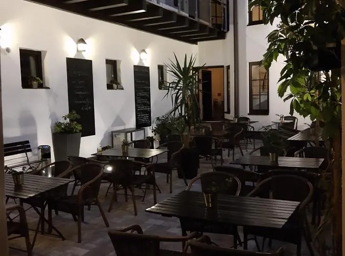 Weisses Ross Hotel 3*