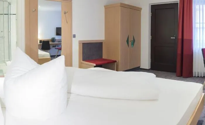 Hotel Weisses Ross 3*